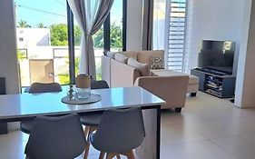 Cosy Apartment Near The Beach